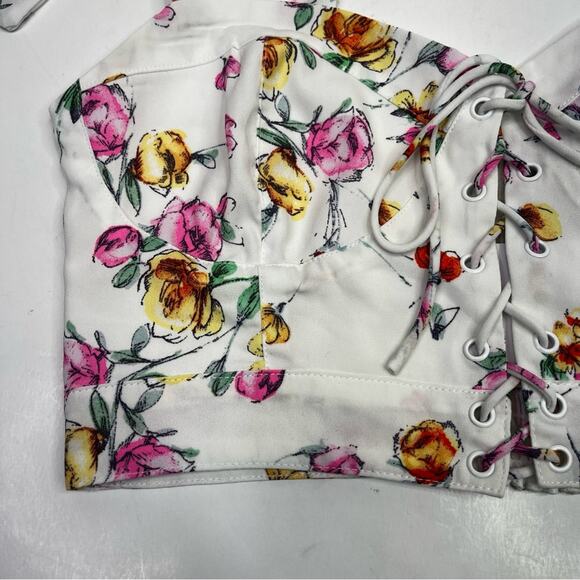 Wayf Seanna floral crop top white - Medium - Picture 6 of 11